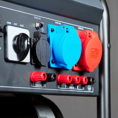 Бензиновый генератор FUBAG BS 7500 XD ES DUPLEX в Ульяновске фото