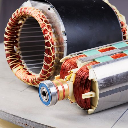 Бензиновый генератор с электростартером и коннектором автоматики FUBAG BS 7500 A ES в Ульяновске фото