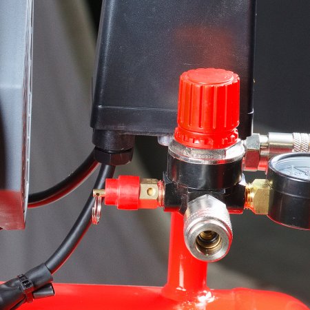 Компрессор безмасляный малошумный FUBAG Свободный Воздух (Free Air) 240/50/2.0 S в Ульяновске фото